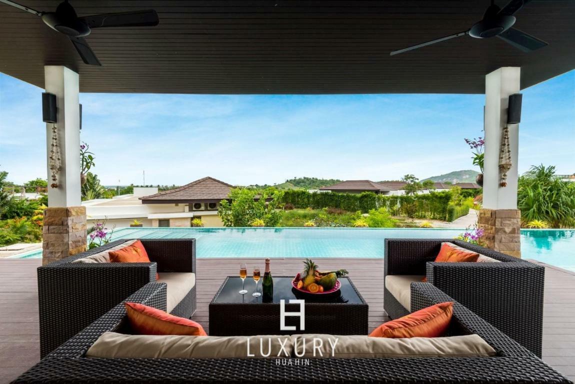 5 Bedroom Amazing Pool Villa In Resort Ts1 HHQ Exterior photo