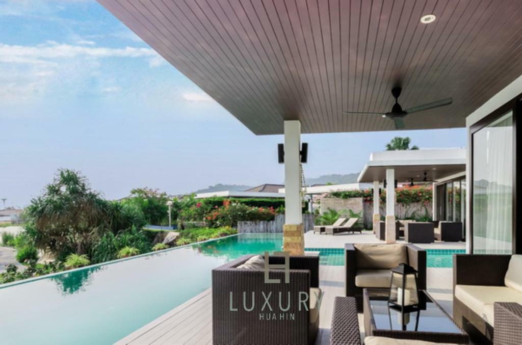 5 Bedroom Amazing Pool Villa In Resort Ts1 HHQ Exterior photo